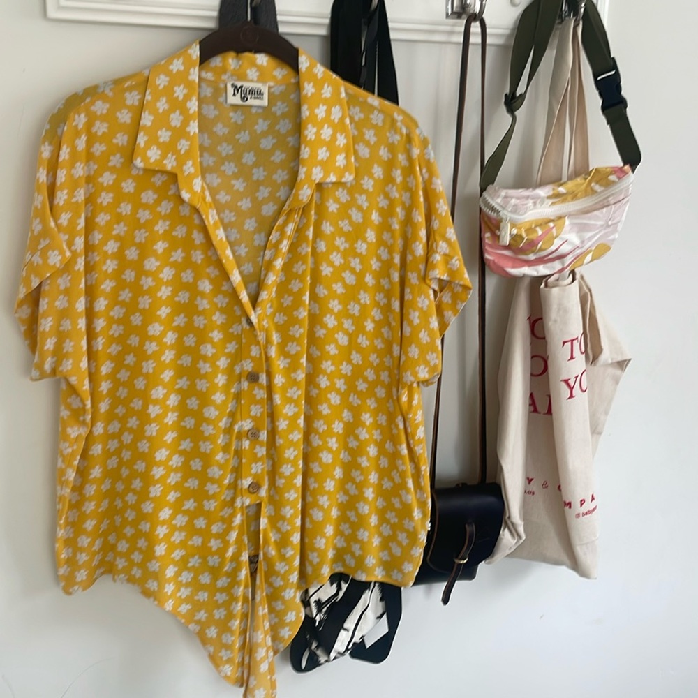Mumu crop shirt